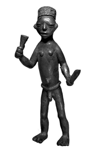 Figure 013004 Ldamie brass caster brass casting Dan Gio people 
				/ Liberia; man holding knife and horn; collected Brooklyn Museum Expedition, 1922; 7 1/4 in. (18.4 cm) Brooklyn Museum of Art, Robert B. Woodward Memorial Fund, 22.212